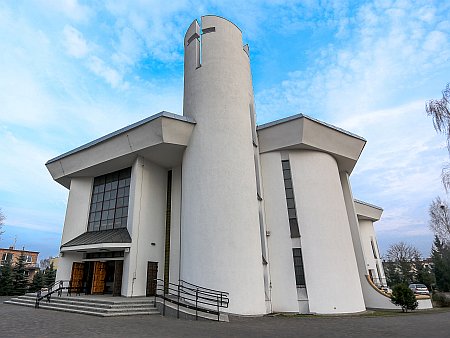 Paroisse Notre-Dame-de-la-mer Pozna - wierczewo rue Kotaja